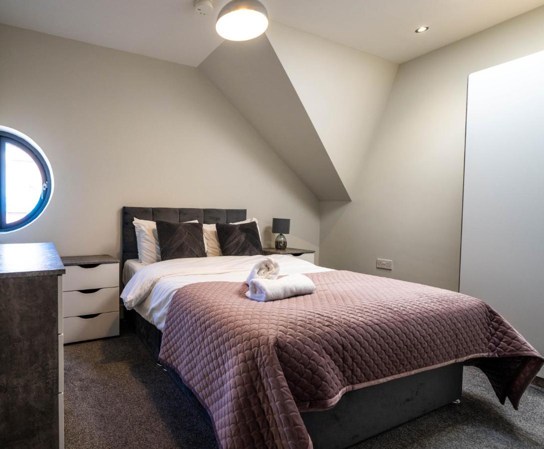 Three Bed Apartment Sleeps 5 In Botanic Belfast Extérieur photo