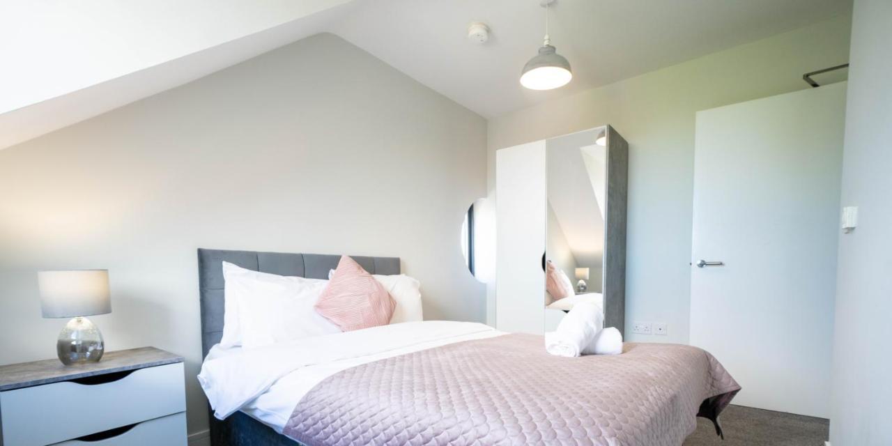 Three Bed Apartment Sleeps 5 In Botanic Belfast Extérieur photo