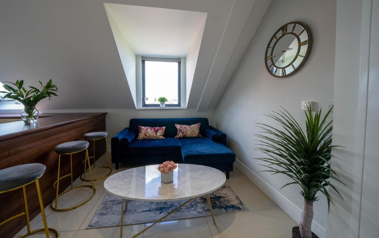Three Bed Apartment Sleeps 5 In Botanic Belfast Extérieur photo