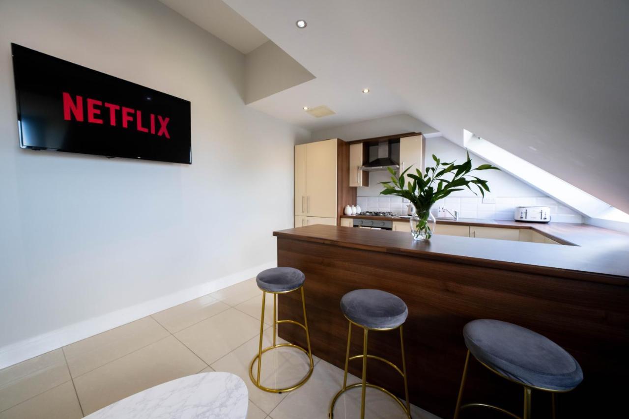 Three Bed Apartment Sleeps 5 In Botanic Belfast Extérieur photo
