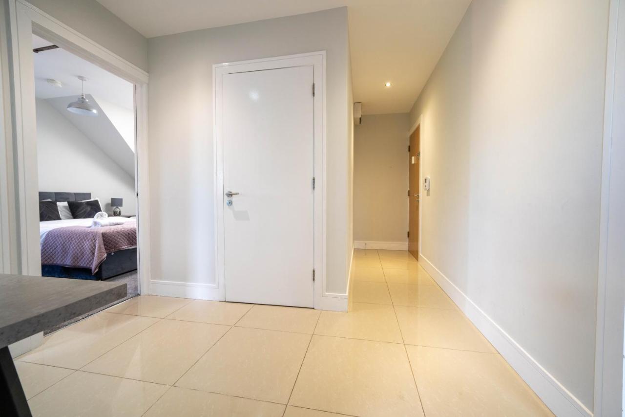 Three Bed Apartment Sleeps 5 In Botanic Belfast Extérieur photo